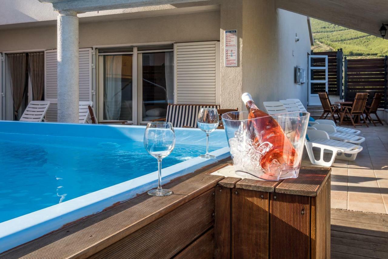 Žrnovnica Holiday Home Harmony מראה חיצוני תמונה