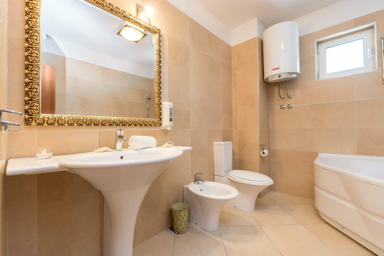 Žrnovnica Holiday Home Harmony מראה חיצוני תמונה